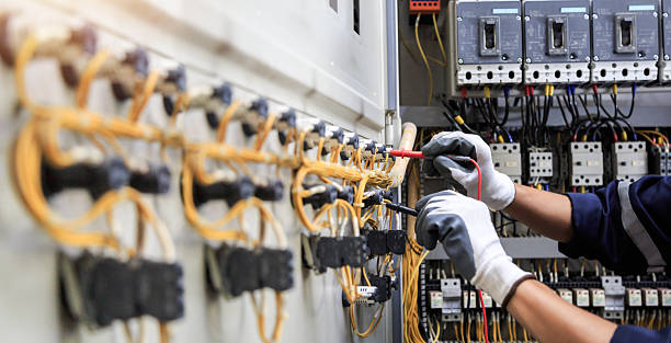 Professional Electrician technician working in Lake Isabella, MI